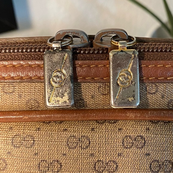 Vintage GUCCI Micro GG Supreme Handbag 1980’s Era - Picture 16 of 17